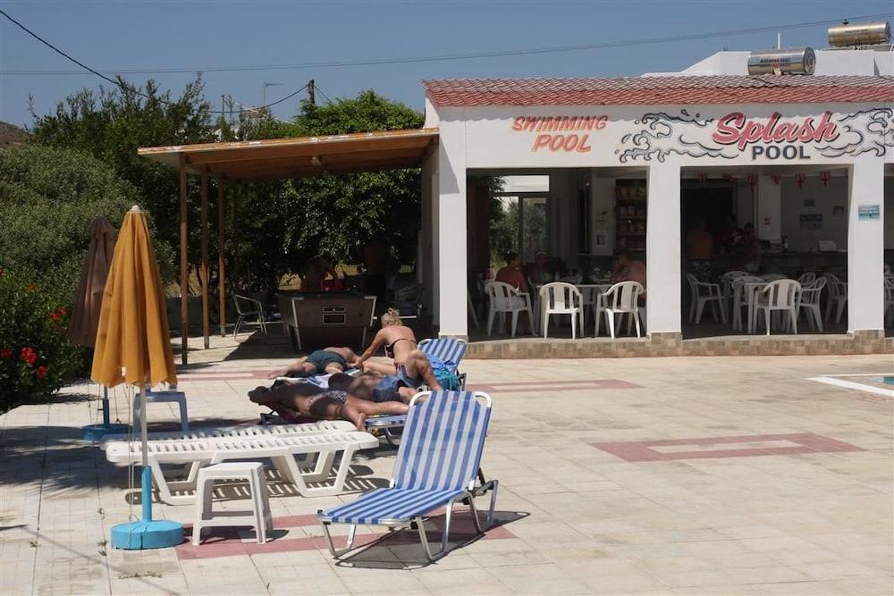 Nikos 2 Studios & Apartments Kardamena  외부 사진