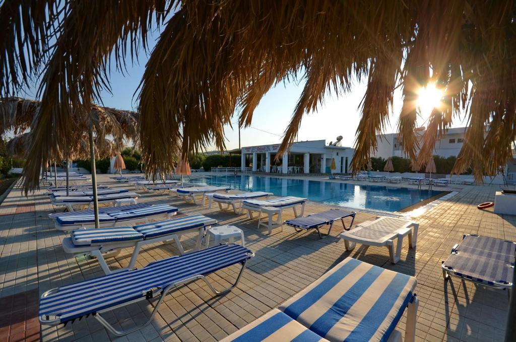 Nikos 2 Studios & Apartments Kardamena  외부 사진